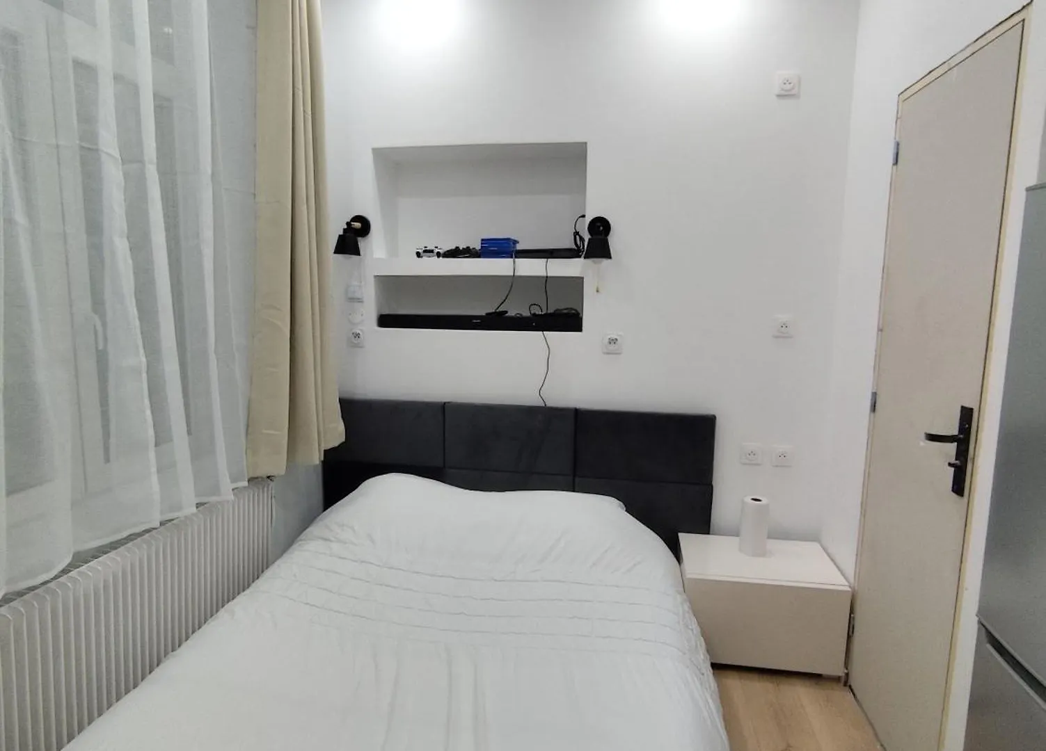 Homestay Private Bedroom With Private Bathroom Lille France